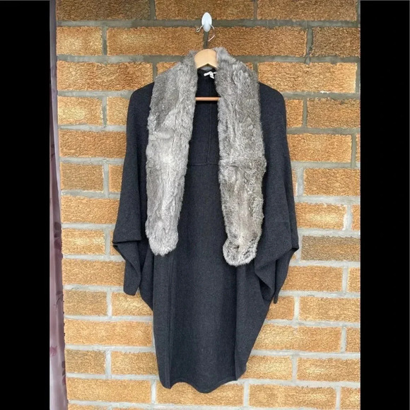 Joie Rabbit Fur Collar Sweater small - Picture 4 of 10